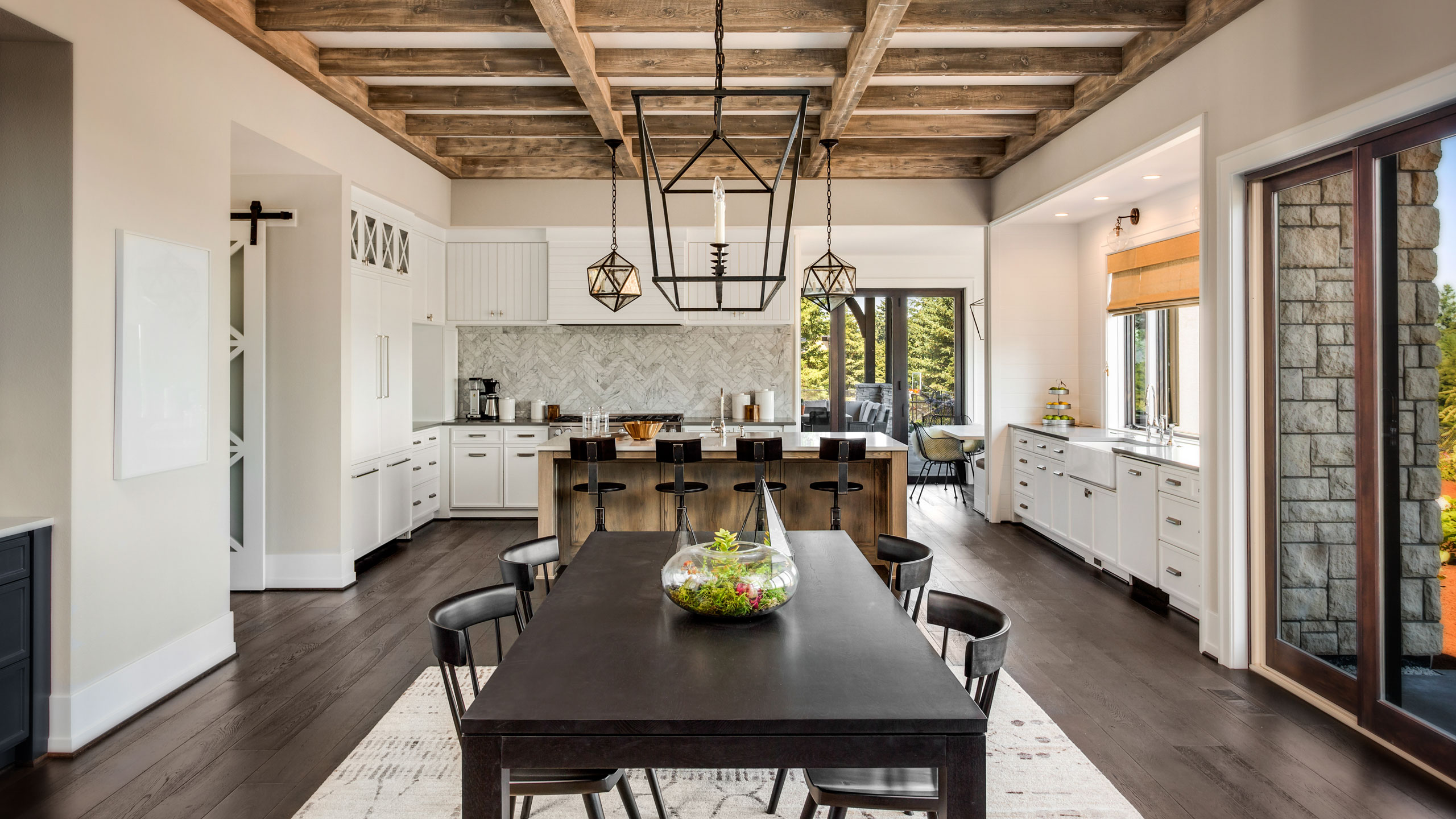 Noah Chase Real Estate - Photo 4